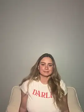 Sophie Raegan online show from 09.11.25