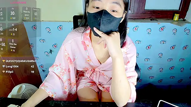   Saphia   online show from 11.06.25