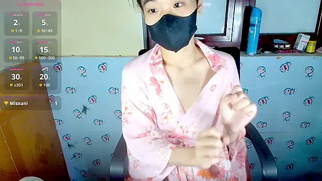   Saphia   online show from 11.27.25