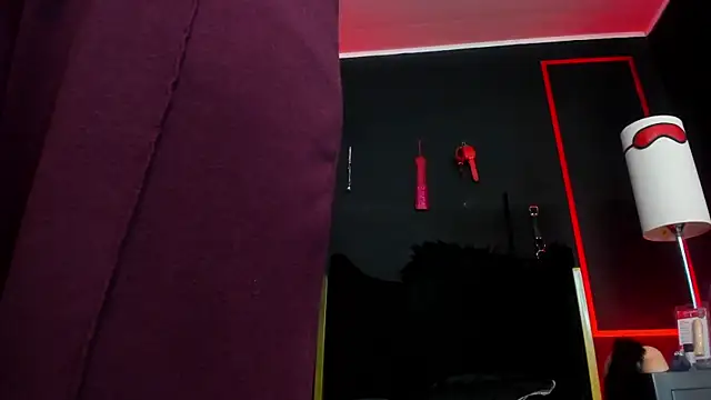 CharlotteScotte online show from 11.25.25