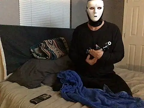 Snapshot of Cummerforyouu2 chatting on 02.08.25 Cummerforyouu2 online show from 02.08.25