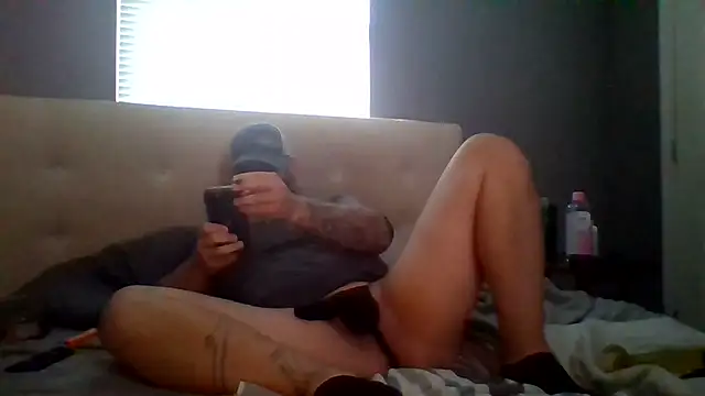 Snapshot of Cummerforyouu2 chatting on 11.23.25 Cummerforyouu2 online show from 11.23.25