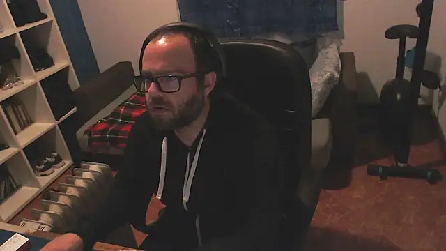 ravingr4d4 online show from 02.16.25