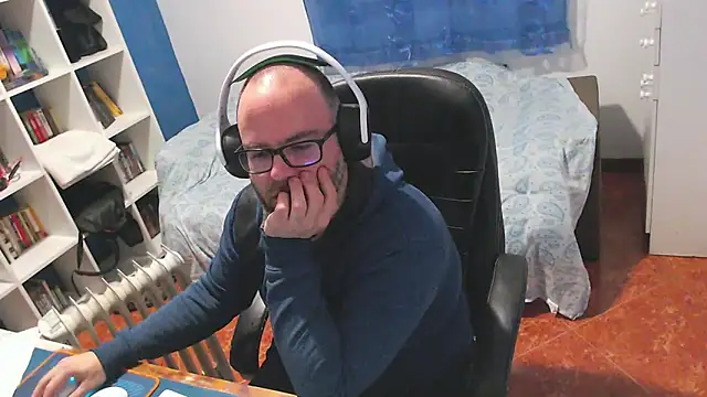 ravingr4d4 online show from 02.10.26