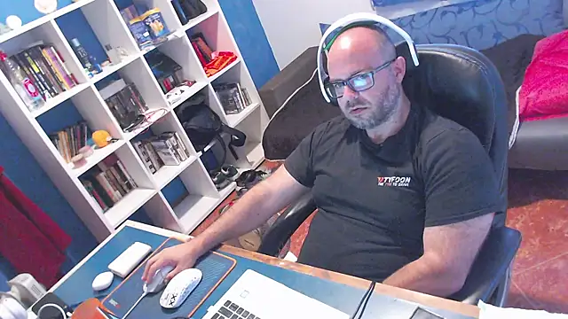 ravingr4d4 online show from 06.23.26