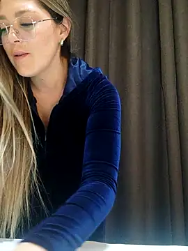 Daniela77771 online show from 07.02.26