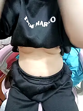 SweetGirl2k2 online show from 02.08.25