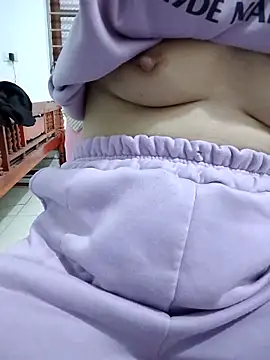 SweetGirl2k2 online show from 03.14.25