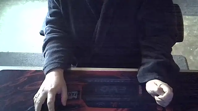 Silvia2277 online show from 11.16.25