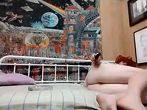 Snapshot of AlphaAlluring69 chatting on 12.01.24 AlphaAlluring69 online show from 12.01.24