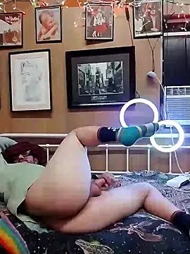 Snapshot of AlphaAlluring69 chatting on 12.30.24 AlphaAlluring69 online show from 12.30.24