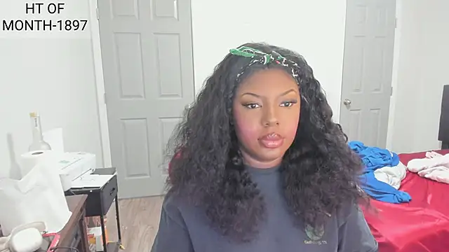 demi xoxo online show from 11.19.25