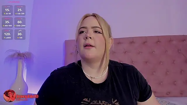 sophiarossee  online show from 11.18.25