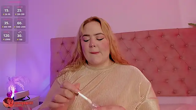 sophiarossee  online show from 04.08.26