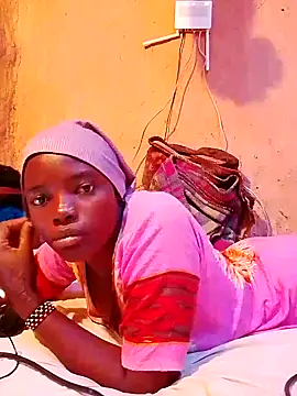 cute naimah online show from 11.06.25