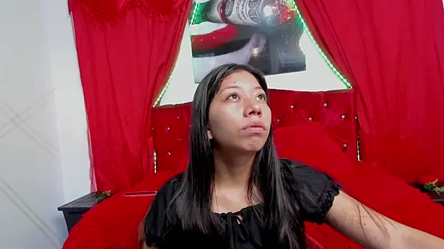 sexylaurita online show from 01.13.25