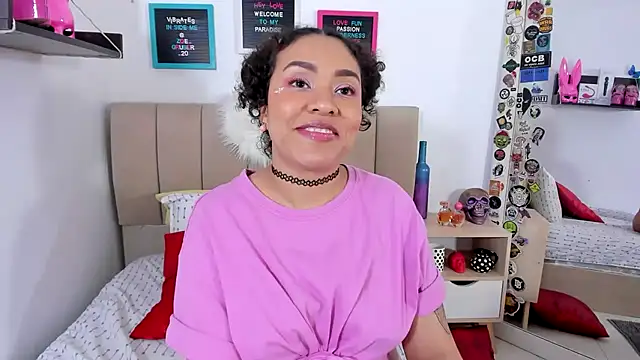 Zoe Gruber online show from 01.20.25