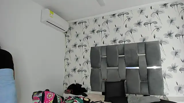 Ehotloveaxxx online show from 01.18.25