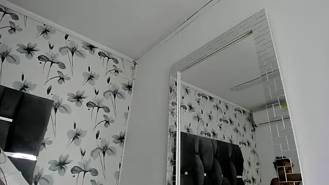 Ehotloveaxxx online show from 02.26.25