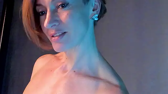 Dorothy Meyer online show from 01.03.25