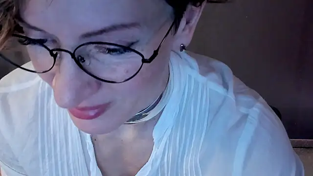 Snapshot of Dorothy_Meyer chatting on 02.25.26 Dorothy Meyer online show from 02.25.26