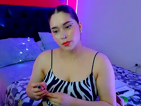 Snapshot of sweetfancyxoxxo chatting on 11.27.25 sweetfancyxoxxo online show from 11.27.25