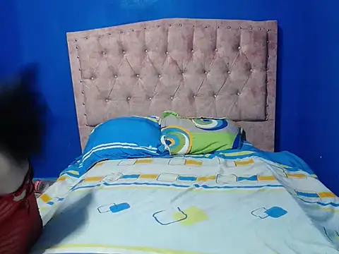 Snapshot of Salome_Rousee chatting on 10.29.25 Salome Rousee online show from 10.29.25