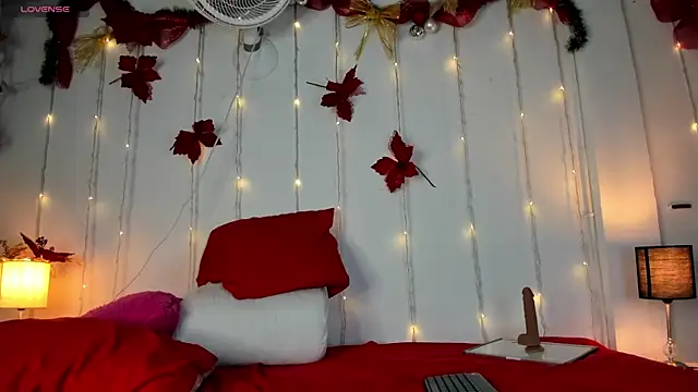 Snapshot of thamaral1 chatting on 12.07.24 thamaral1 online show from 12.07.24