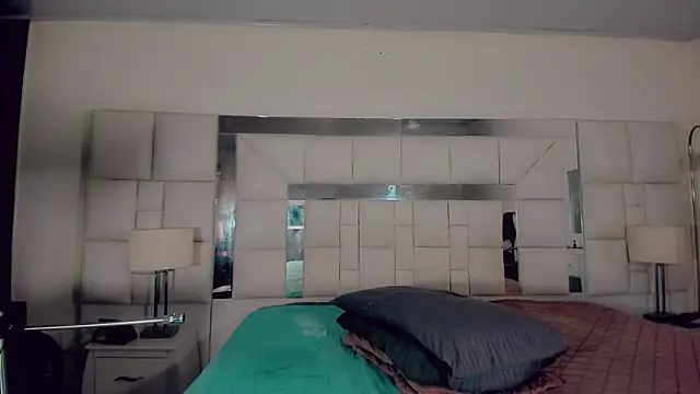  ChanellR  online show from 03.07.26