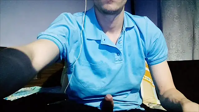 Snapshot of _Hocthus_ chatting on 01.01.25 Hocthus online show from 01.01.25