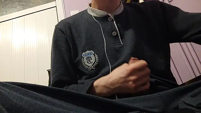 Snapshot of _Hocthus_ chatting on 01.09.25 Hocthus online show from 01.09.25