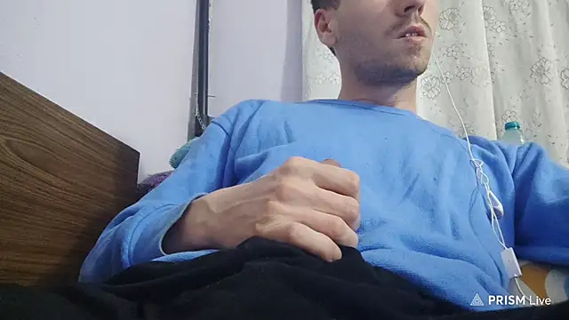 Snapshot of _Hocthus_ chatting on 01.24.25 Hocthus online show from 01.24.25