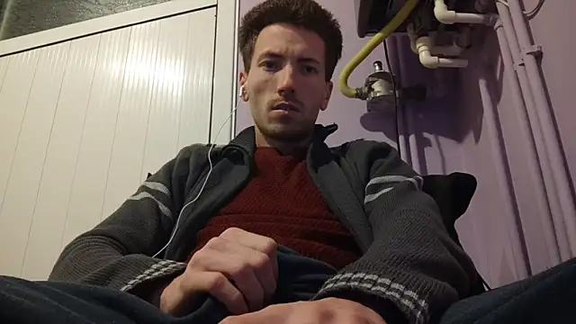 Snapshot of _Hocthus_ chatting on 02.19.25 Hocthus online show from 02.19.25