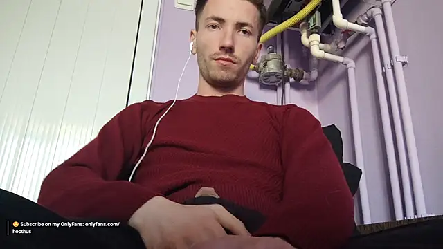 Snapshot of _Hocthus_ chatting on 03.06.25 Hocthus online show from 03.06.25