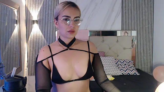 ashley  tylor online show from 05.17.26
