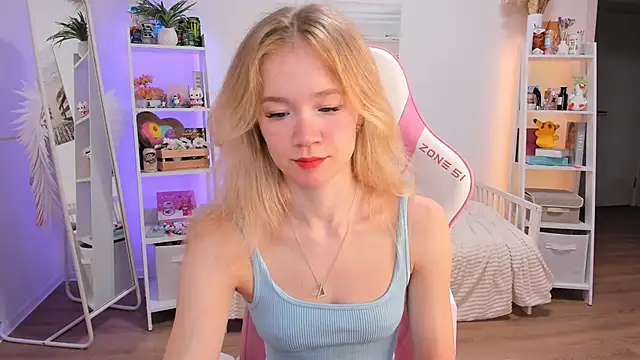 Lily Young online show from 02.01.25