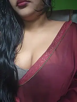 Snapshot of Kotha_-Moni chatting on 05.13.26 Kotha -Moni online show from 05.13.26