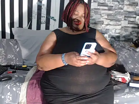 BigHotMatureXx online show from 01.17.26