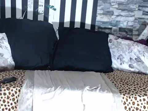 BigHotMatureXx online show from 02.15.26