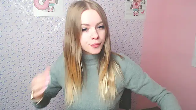 Snapshot of AliceFlirtt_ chatting on 12.06.24 AliceFlirtt online show from 12.06.24