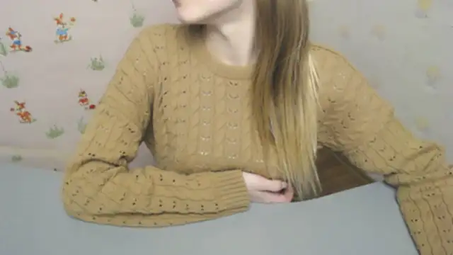 Snapshot of AliceFlirtt_ chatting on 01.27.25 AliceFlirtt online show from 01.27.25