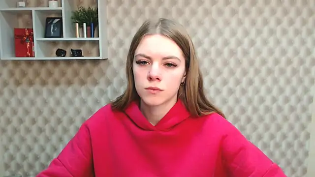Snapshot of AliceFlirtt_ chatting on 02.19.25 AliceFlirtt online show from 02.19.25