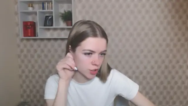 AliceFlirtt  online show from 01.06.26