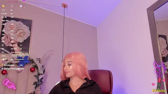 Emma Thompsson online show from 01.09.25