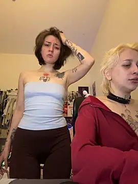 Dooubletroublee online show from 05.03.26