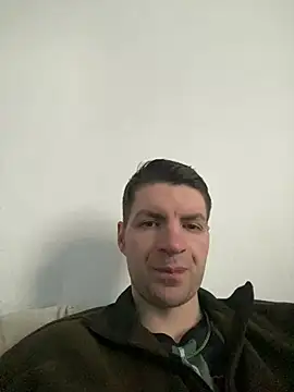 Snapshot of Ricoleckt chatting on 02.23.25 Ricoleckt online show from 02.23.25