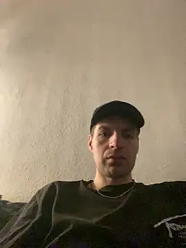 Snapshot of Ricoleckt chatting on 03.01.25 Ricoleckt online show from 03.01.25