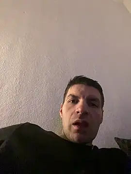 Snapshot of Ricoleckt chatting on 03.01.25 Ricoleckt online show from 03.01.25