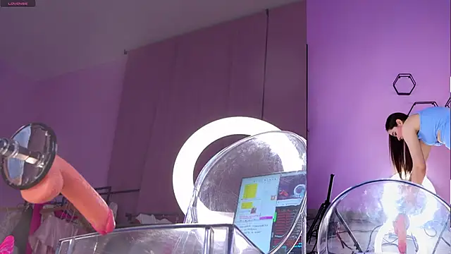 KateBleare online show from 12.03.24