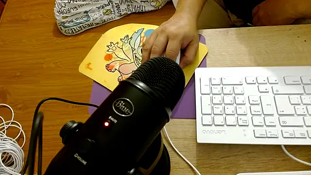 Snapshot of diamondputy04 chatting on 04.16.26 diamondputy04 online show from 04.16.26